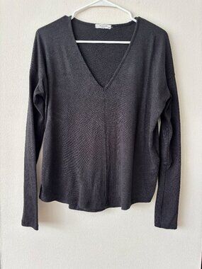 Rag and Bone Black Long Sleeve V-Neck Hudson Top - Size XS